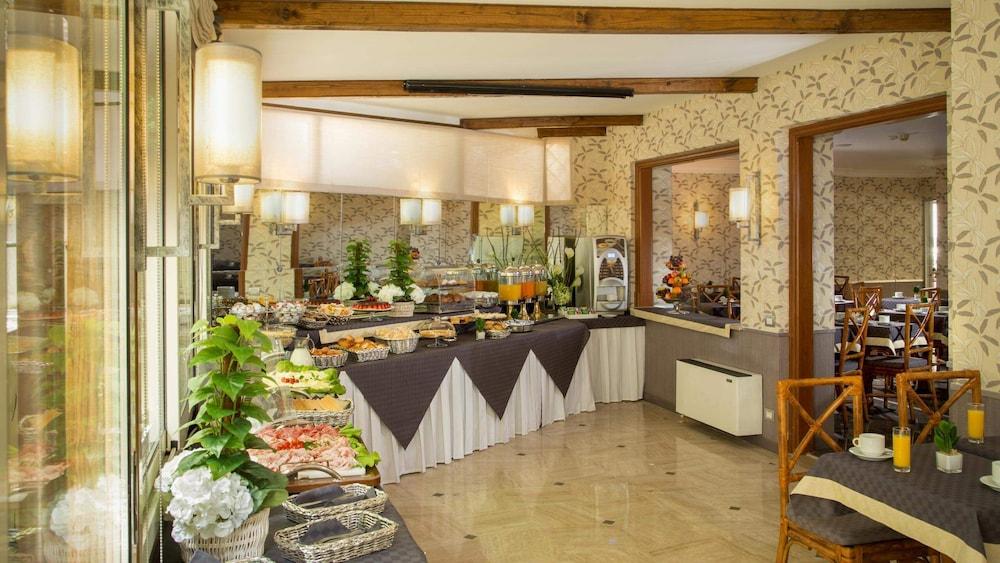 Hotel Santa Costanza By Omnia Hotels Rome Luaran gambar