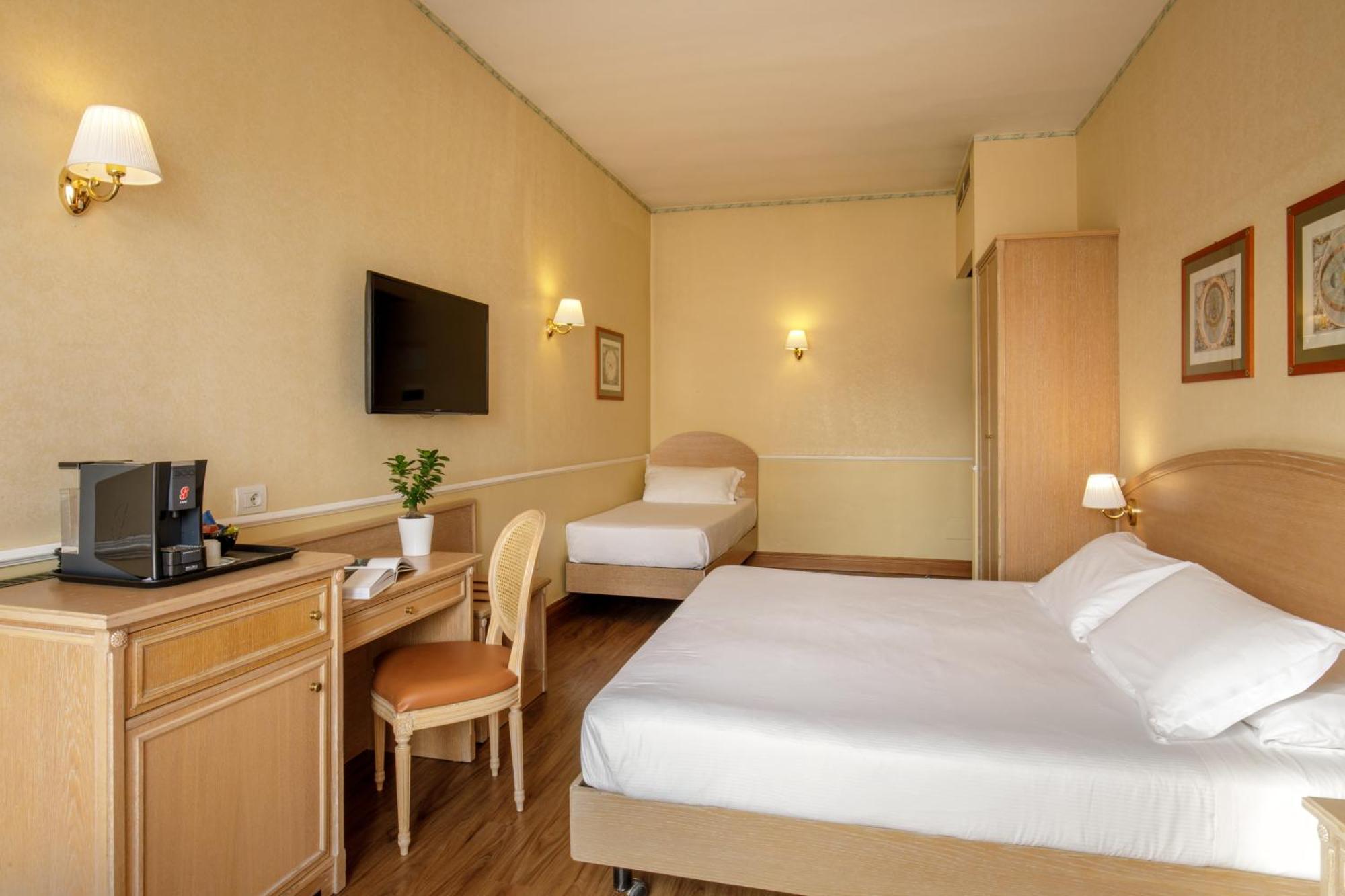 Hotel Santa Costanza By Omnia Hotels Rome Luaran gambar