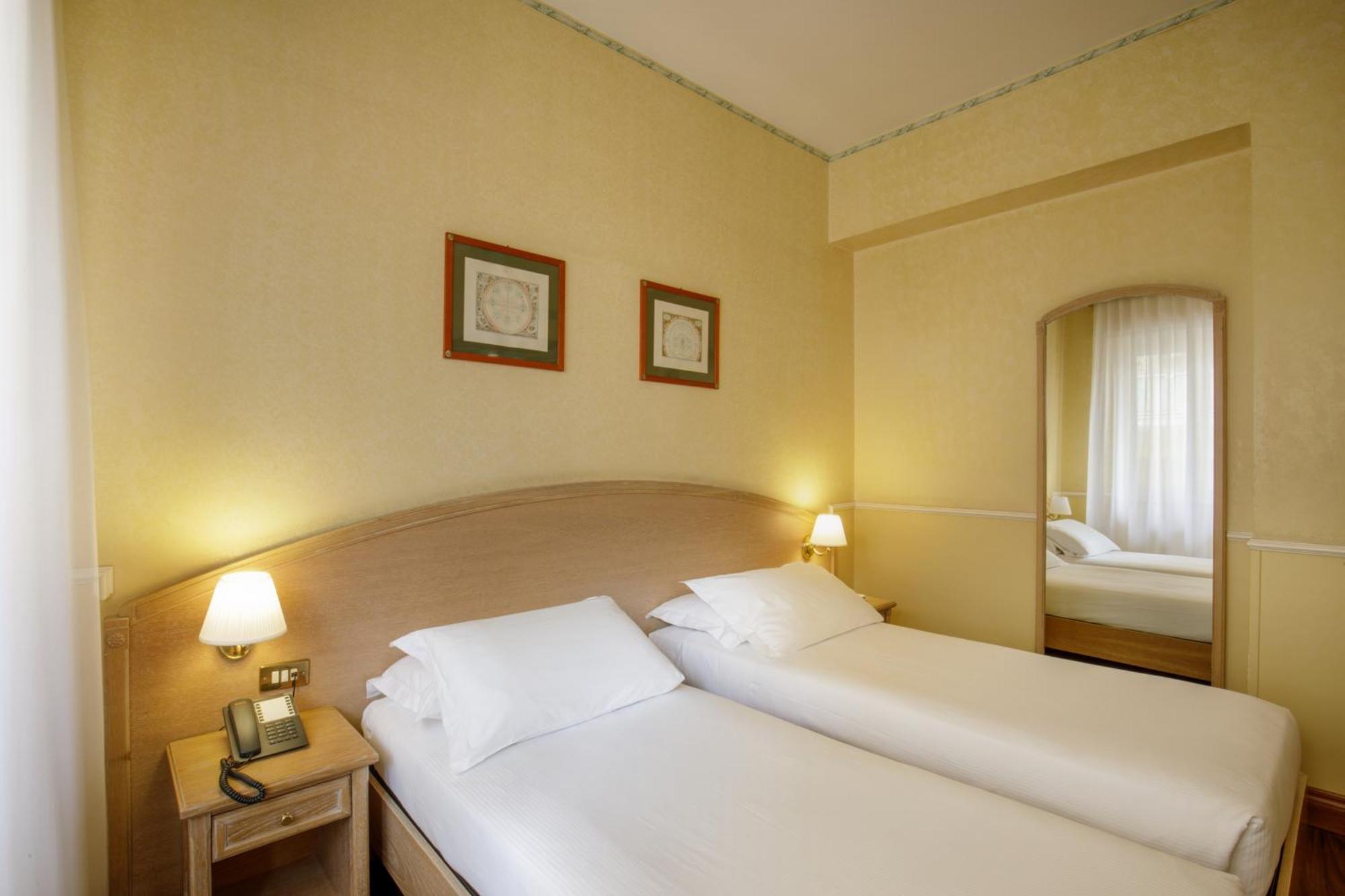 Hotel Santa Costanza By Omnia Hotels Rome Luaran gambar