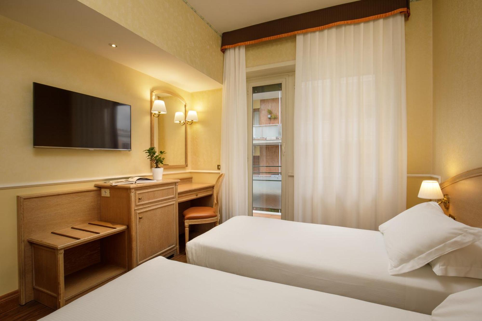 Hotel Santa Costanza By Omnia Hotels Rome Luaran gambar
