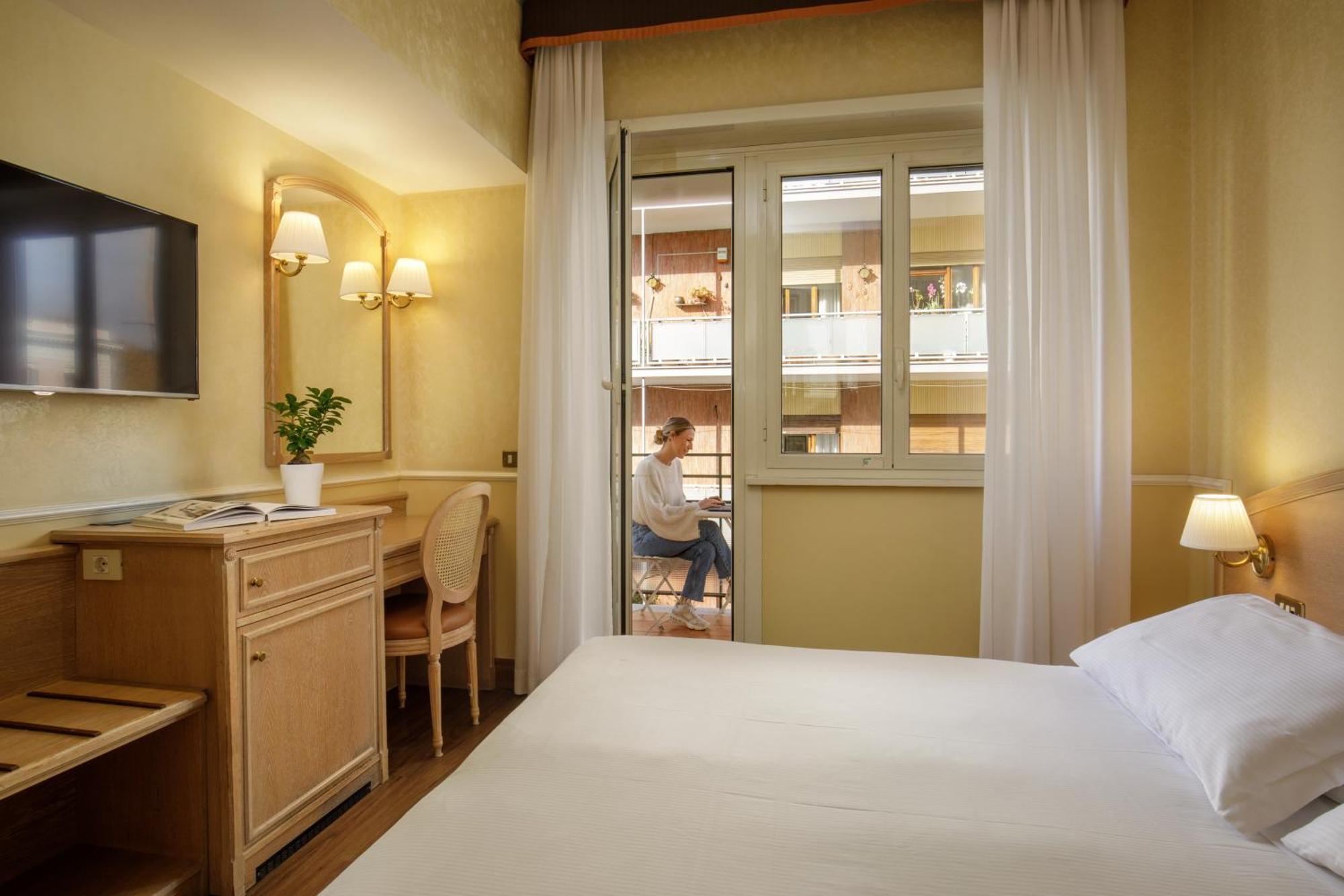 Hotel Santa Costanza By Omnia Hotels Rome Luaran gambar