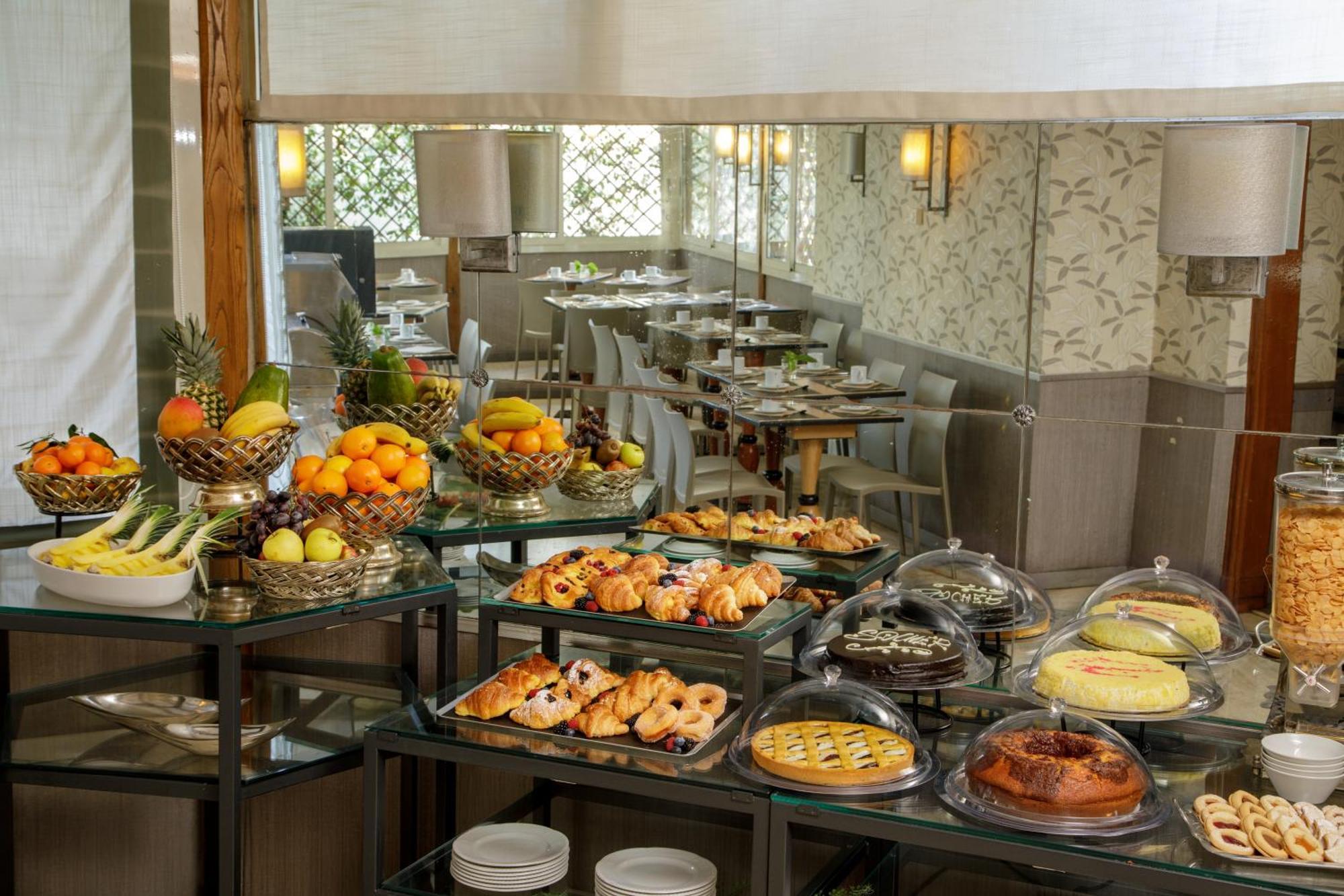 Hotel Santa Costanza By Omnia Hotels Rome Luaran gambar