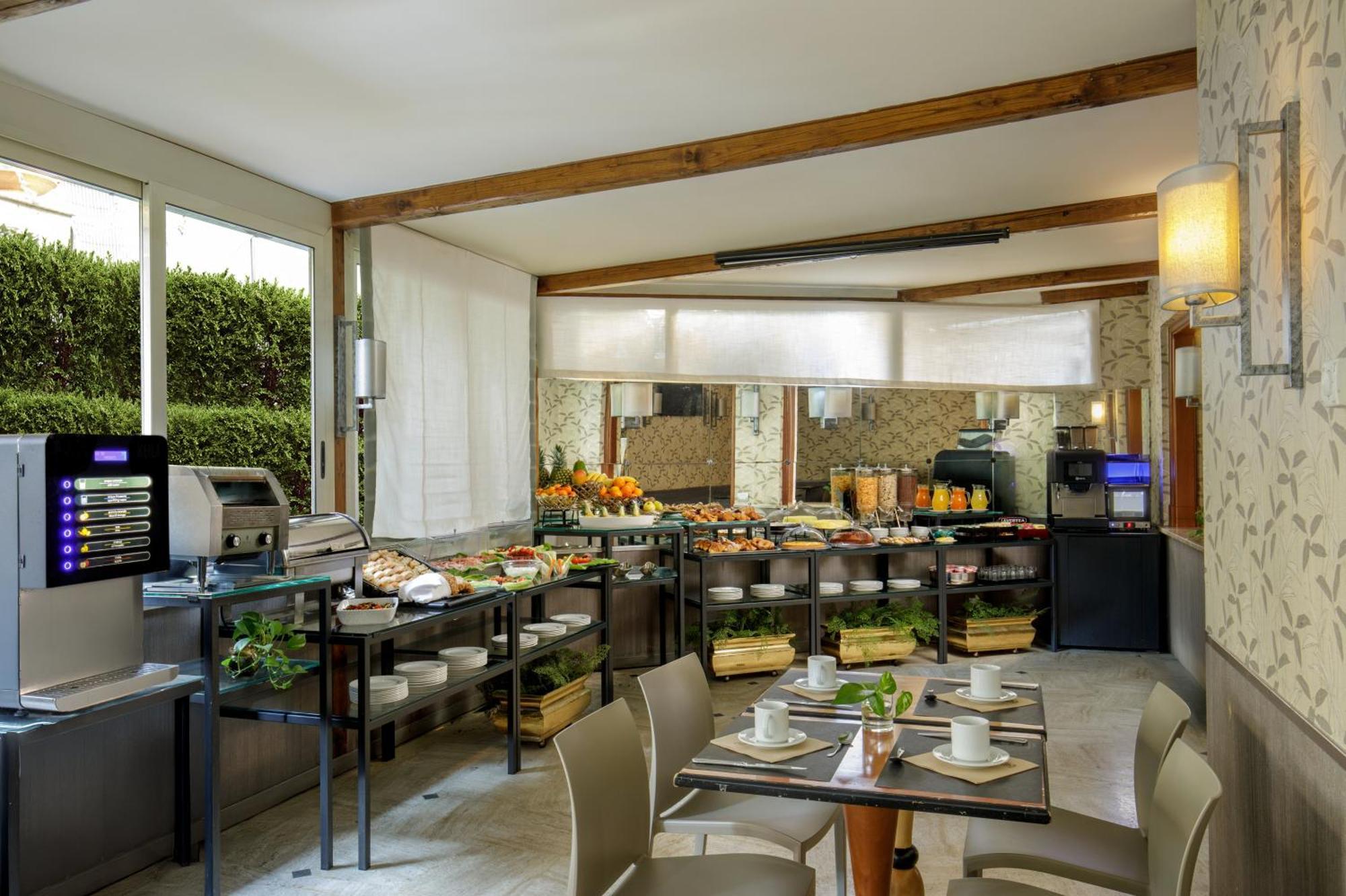 Hotel Santa Costanza By Omnia Hotels Rome Luaran gambar